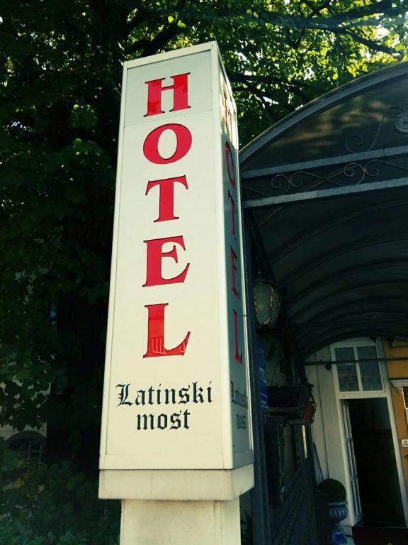Hotel Latinski Most Saraievo Exterior foto